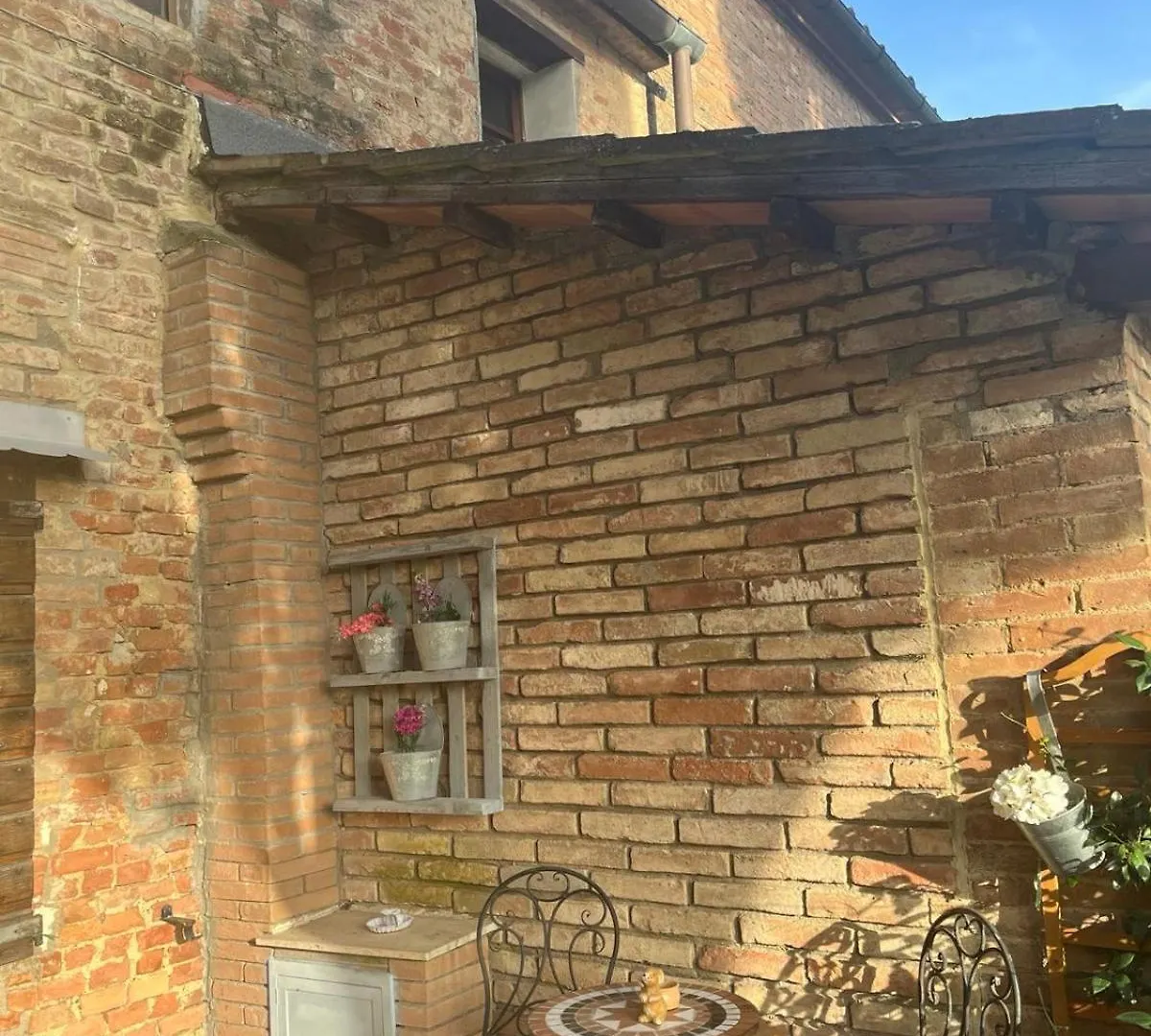 Agriturismo La Torre Di Monsindoli Siena