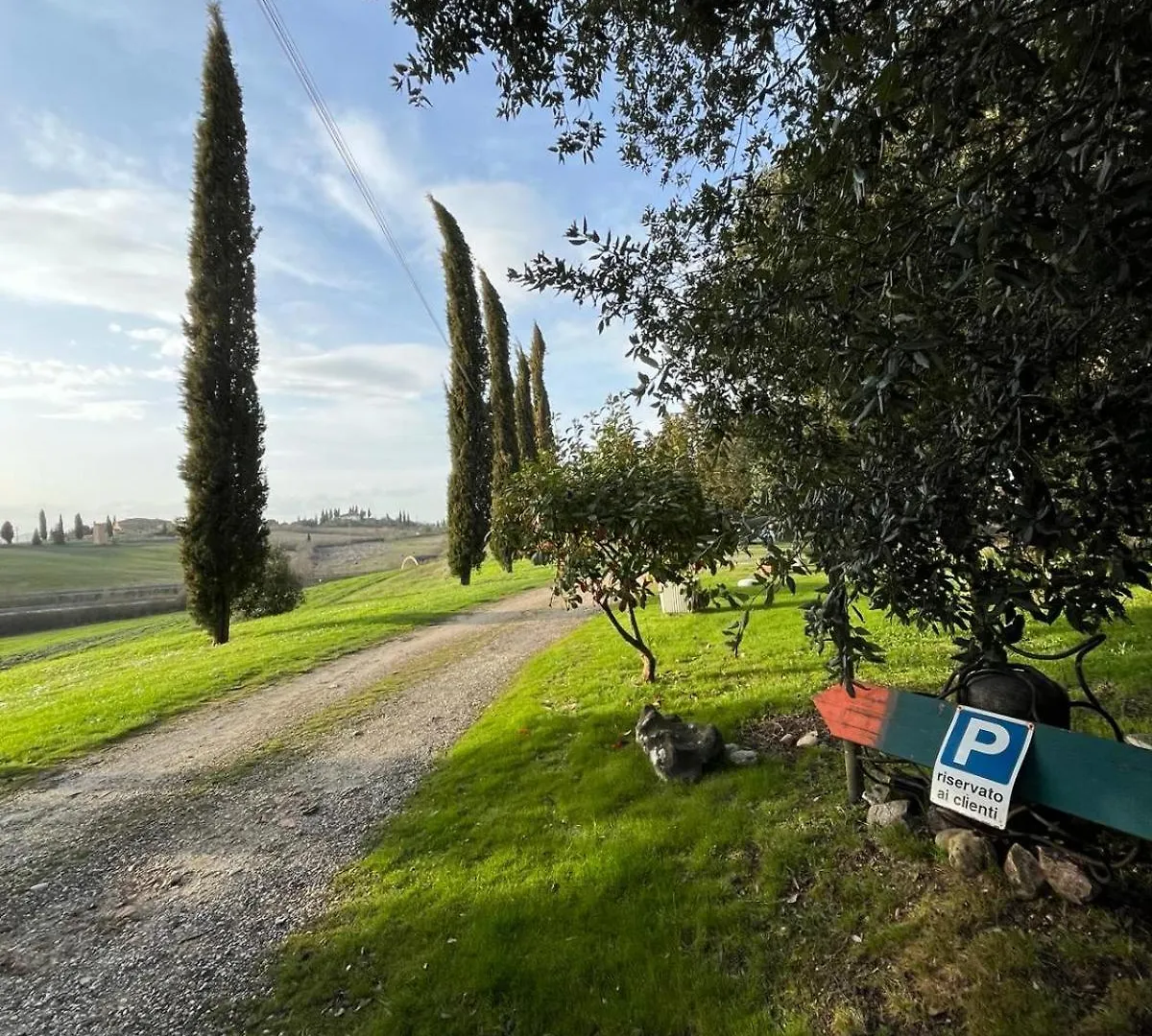 Agriturismo La Torre Di Monsindoli Siena Bauernhof